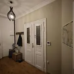 Flat In Neo Country Style Aus Gruenderzeit Bis 6 Person Lipsko