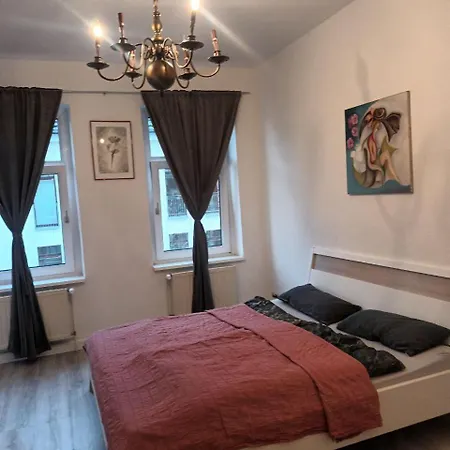 Flat In Neo Country Style Aus Gruenderzeit Bis 6 Person