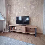 Flat In Neo Country Style Aus Gruenderzeit Bis 6 Person Leipzig