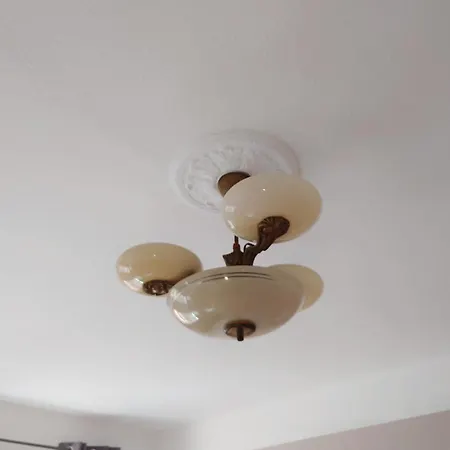 Flat In Neo Country Style Aus Gruenderzeit Bis 6 Person *