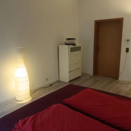 Flat In Neo Country Style Aus Gruenderzeit Bis 6 Person * Λειψία