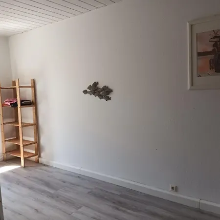 Appartement Flat In Neo Country Style Aus Gruenderzeit Bis 6 Person