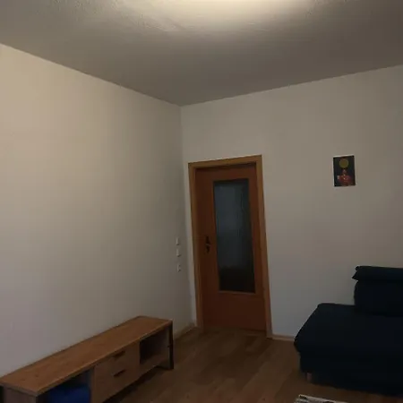 Flat In Neo Country Style Aus Gruenderzeit Bis 6 Person *