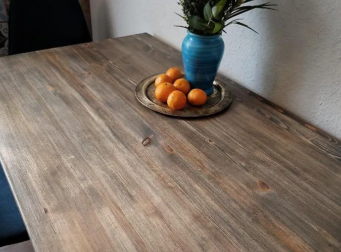Διαμέρισμα Flat In Neo Country Style Aus Gruenderzeit Bis 6 Person Λειψία