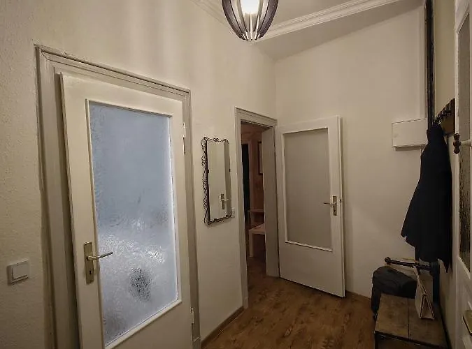 Flat In Neo Country Style Aus Gruenderzeit Bis 6 Person Διαμέρισμα *