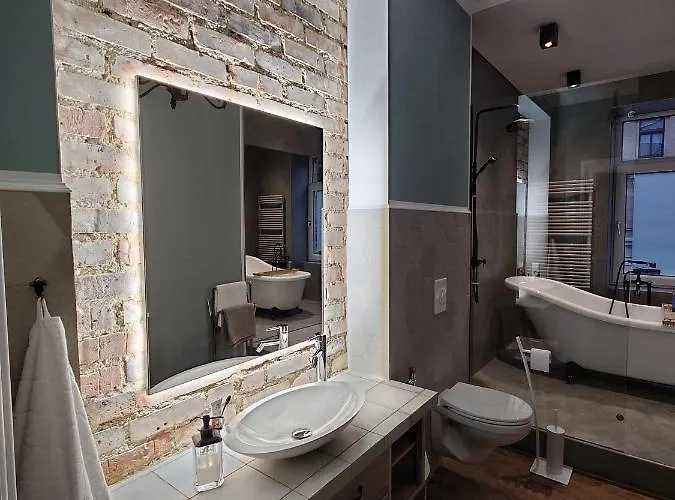 Flat In Neo Country Style Aus Gruenderzeit Bis 6 Person Λειψία