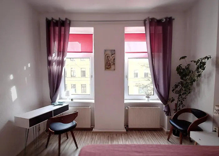 Flat In Neo Country Style Aus Gruenderzeit Bis 6 Person Διαμέρισμα