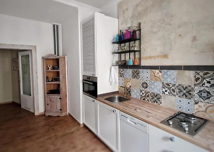 Flat In Neo Country Style Aus Gruenderzeit Bis 6 Person Διαμέρισμα *