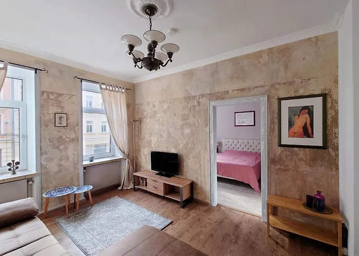 Διαμέρισμα Flat In Neo Country Style Aus Gruenderzeit Bis 6 Person Λειψία
