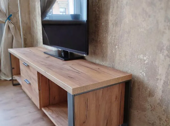 Διαμέρισμα Flat In Neo Country Style Aus Gruenderzeit Bis 6 Person Λειψία