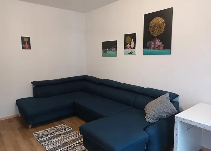Flat In Neo Country Style Aus Gruenderzeit Bis 6 Person *
