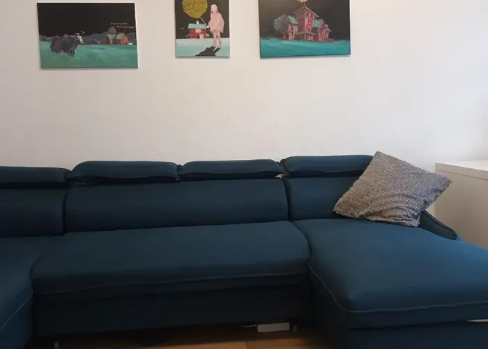 Flat In Neo Country Style Aus Gruenderzeit Bis 6 Person Διαμέρισμα *