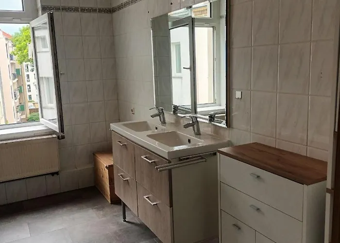 Flat In Neo Country Style Aus Gruenderzeit Bis 6 Person Διαμέρισμα *