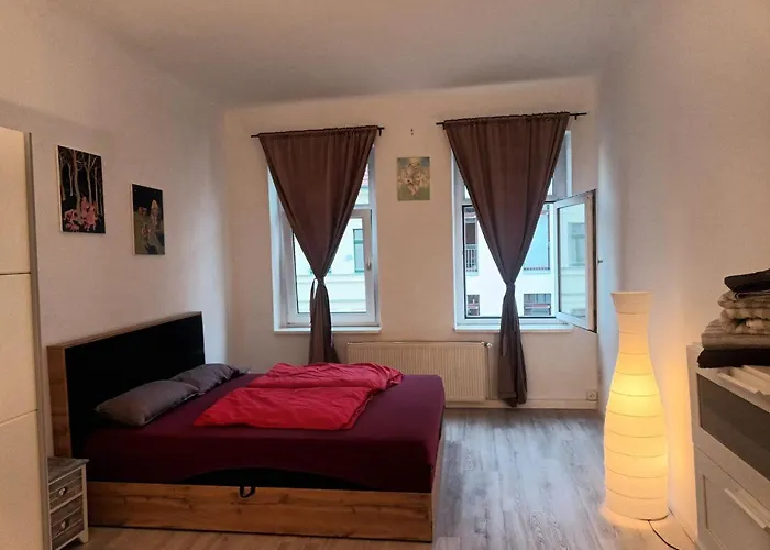 Flat In Neo Country Style Aus Gruenderzeit Bis 6 Person Διαμέρισμα Λειψία